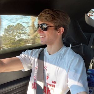 Meet your Posher, Hunter